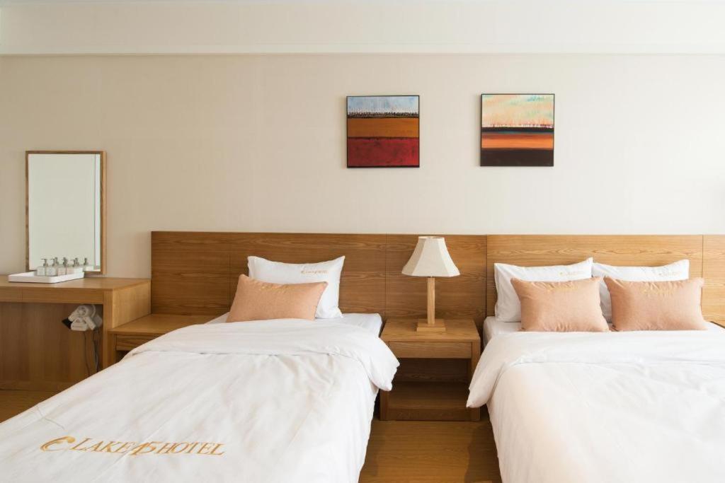 Lake 45 Hotel Naju Екстериор снимка